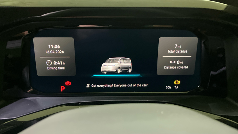 Volkswagen Multivan 1.5 TSI eHybrid Life 5dr 4MOTION DSG Estate